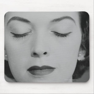 Mogna kvinna 2 musmatta