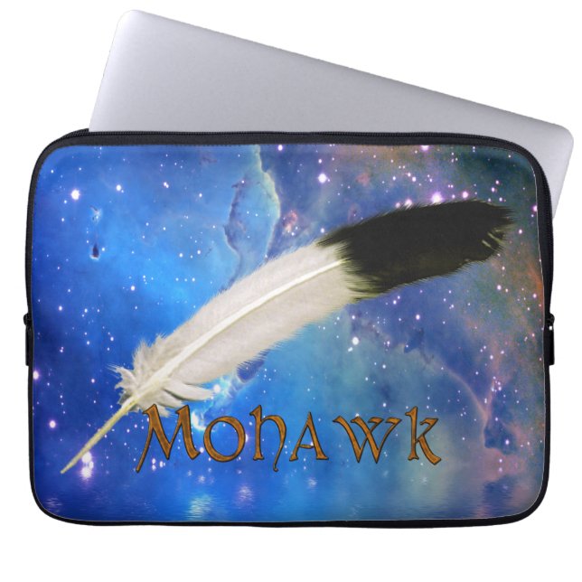 MOHAWK Nation & Feather Space Laptop sleeve (Framsidan)
