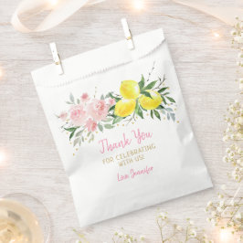 Möhippa av Citrus Rosa Blommigt