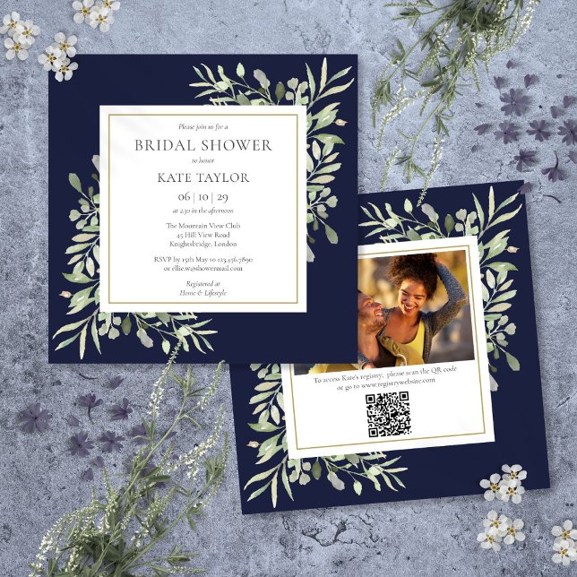 Möhippa av QR-kod för marinblå grönsaksfoto Inbjudningar (Navy Blue Greenery Photo QR Code Bridal Shower Invitation)