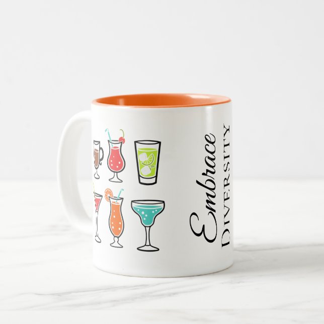 Möhippa för cocktails omfamnar mångfald Två-Tonad mugg (Framsida vänster)