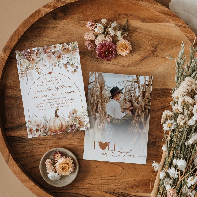 Möhippan Boho Fall Rustic Wildblomfoto Inbjudningar (Skapare uppladdad)