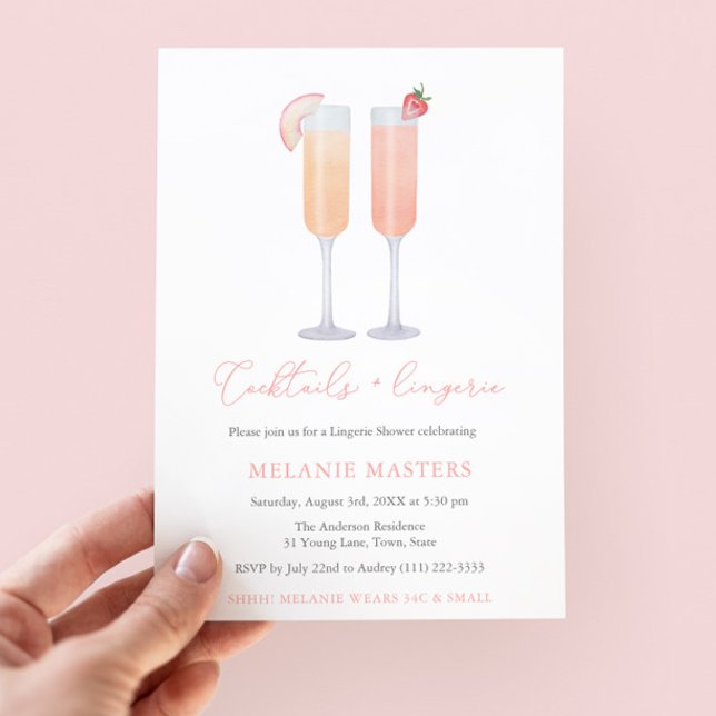 Möhippan Cocktails och Lingerie Bachelorette Inbjudningar (Cocktails & Lingerie Bridal Shower Invitation featuring watercolor fruit bellini cocktails)