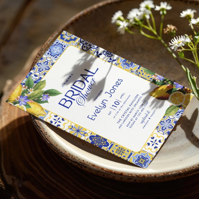 Möhippan Italienska Mosaic Blue Tile Lemons Chic Inbjudningar (Skapare uppladdad)