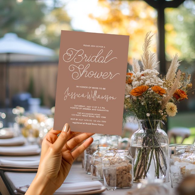 Möhippan Modern Warm Brown White Typography Inbjudningar (Skapare uppladdad)