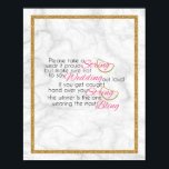 Möhippan Necklace Game Marble & Guld Poster<br><div class="desc">Få alla dina gäster att få ett halsband på vägen in i party. Om någon säger Bröllop,  samla in gästens Necklaces. Vinnaren har de flesta Necklaces i slutet.</div>