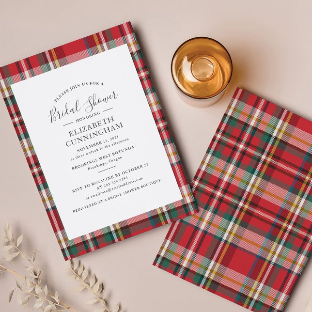 Möhippan Rustik skript i elegant Play Inbjudningar (Plaid Red Check Bridal Shower Invitation)