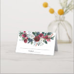 Möhippan Winter Bloom Blommigt Placeringskort<br><div class="desc">Vackra vinterbouquet med rödblommor och blommor av burgundisk vin med rött bär och gran grenar.  Besök vår butik för att se vår vackra vinterblodsamling.</div>