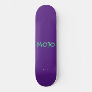 Mojo lila skateboard