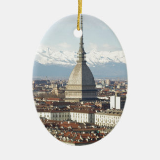 Mole Antonelliana i den Turin italien som ses från Julgransprydnad Keramik
