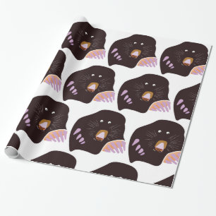 Mole som slår in papper presentpapper