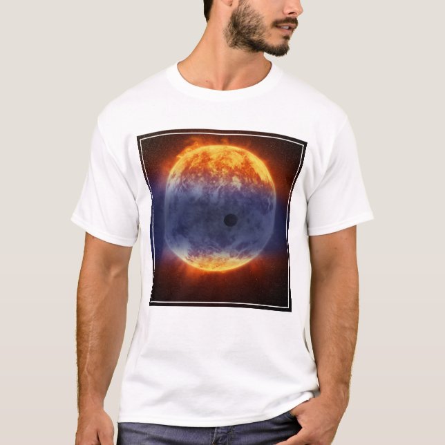 Moln av vätegas utanför exoplaneten Gj 3470b T Shirt (Framsida)