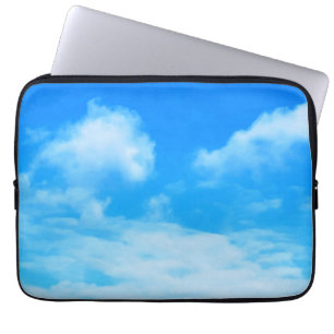 Moln i Ottawa Blå himmel. Köp nu Laptop Fodral