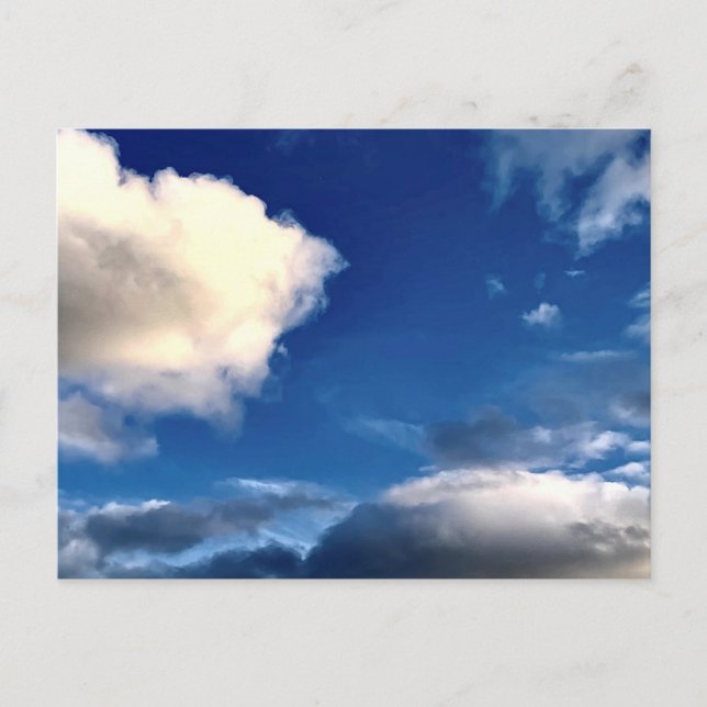 Moln med blå himmel utomhusfotografering vykort (Framsida)