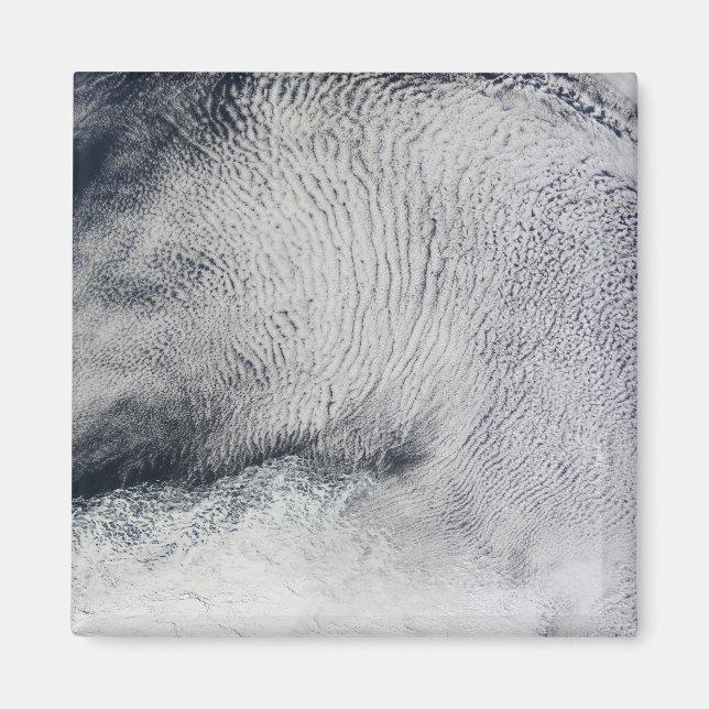 Moln mönster och havsis i södra oceanen magnet (Framsidan)