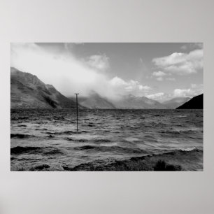 Moln över sjön poster