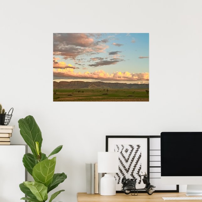 Moln på Namibia Golden Hour Poster (Hemmakontoret)