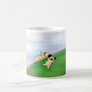 Moln som stirrar mops kaffemugg