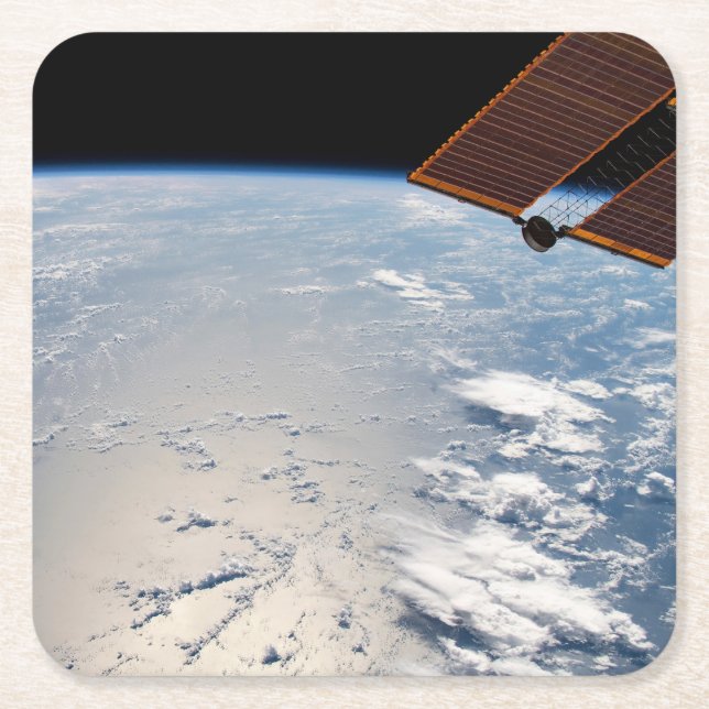 Molnformationer omgivande sollint av Stilla havet Underlägg Papper Kvadrat (Framsidan)