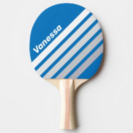 Molnig blå himmel vinklad randig med namn pingisracket