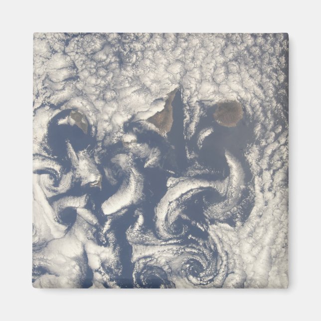 Molnvlar i området kring Kanarieöarna Magnet (Framsidan)