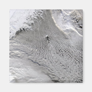 Molnvortices av den Jan Mayen ön Magnet