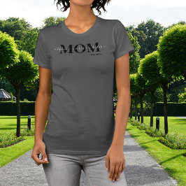 Mom Barn Namn Etablerad Skript Typografi T Shirt