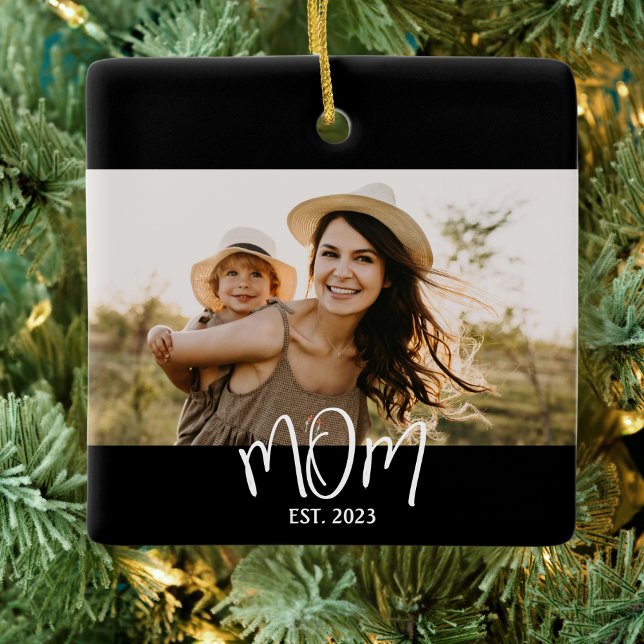 Mom Established Black White Script Photo Julgransprydnad Keramik (Skapare uppladdad)