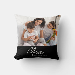 Mom Established Modern Script Photo Throw Pillow Kudde