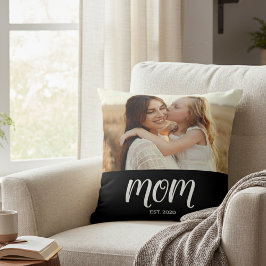 Mom Established Modern Script Photo Throw Pillow Kudde