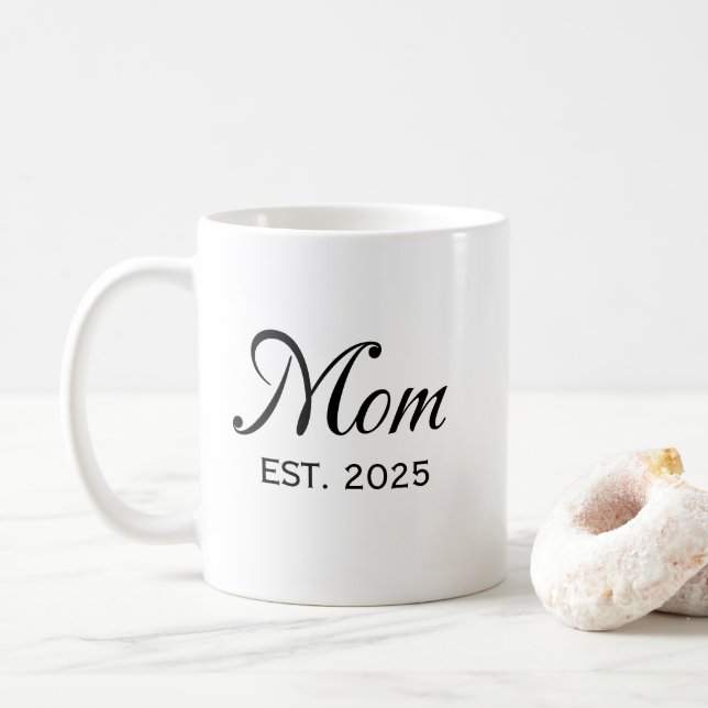 Mom Established New Mom Gift Personalized Est Kaffemugg (Med munk)