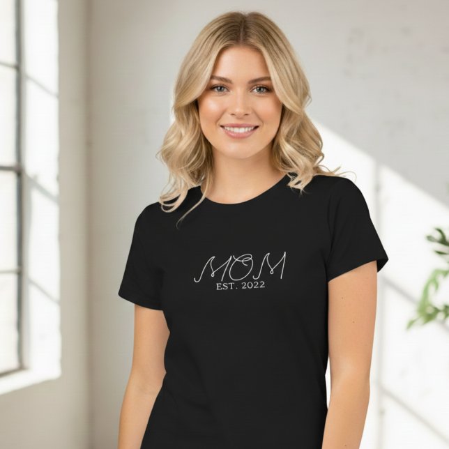 Mom Established New Mom Gift T-Shirt (Skapare uppladdad)