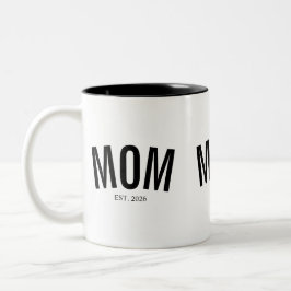 Mom Established New Mom Gift Två-Tonad Mugg