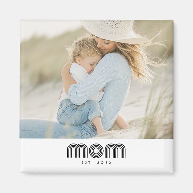 Mom Established Photo Gift Magnet (Framsidan)