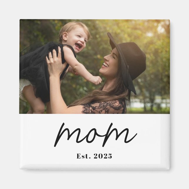 Mom Established Photo Gift Magnet (Framsidan)