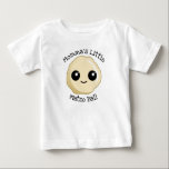 Momma's Little Matzo Boll T Shirt<br><div class="desc">Mamma är Little Matzo Boll med en gigantisk matzo boll med ett leende ansikte.</div>