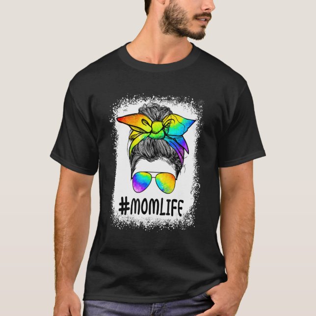 Mommy Mom Messy Bun LGBT Rainbow Gay Pride Flag LG T Shirt (Framsida)