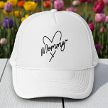 Mommy Simple Modern Script Typography Heart Keps<br><div class="desc">Stay active in style with this Mommy Simple Modern Script Typography Heart Trucker Hat, designed for moms who want comfort, function, and a clean modern look. Featuring elegant script “Mommy” lettering paired with a subtle heart detail, this cap blends minimalist typography with a warm, meaningful touch. Made for busy, on-the-go...</div>