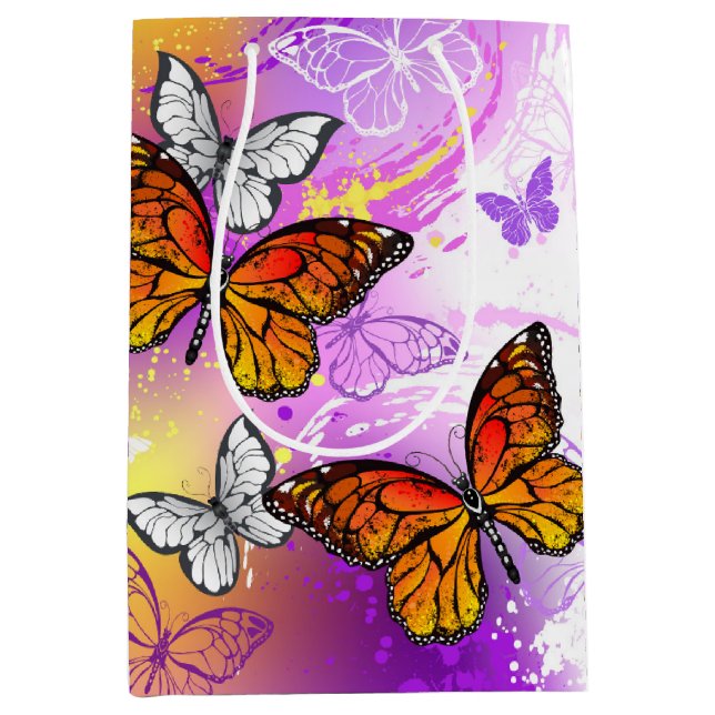 Monarch Butterflies on Lila Background (Framsidan)