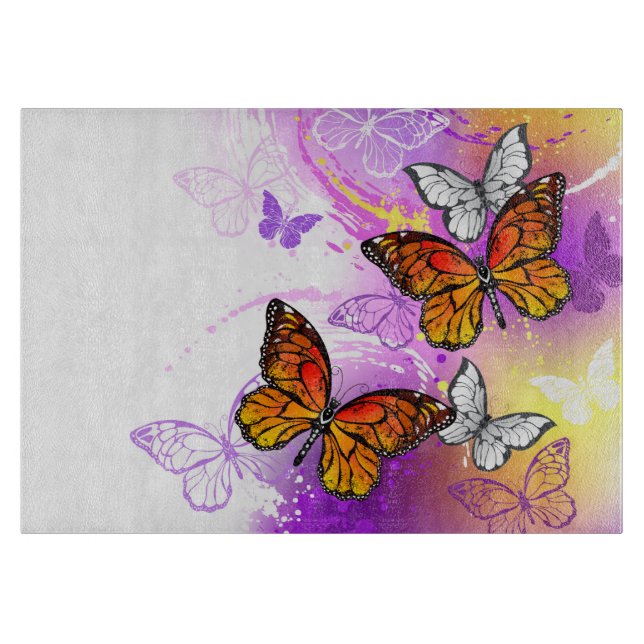 Monarch Butterflies on Lila Background (Framsidan)