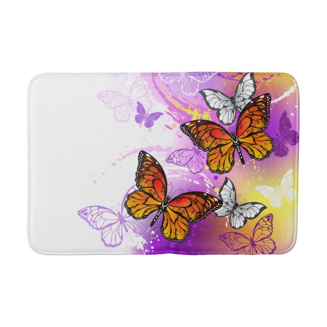 Monarch Butterflies on Lila Background Badrumsmatta (Framsidan)