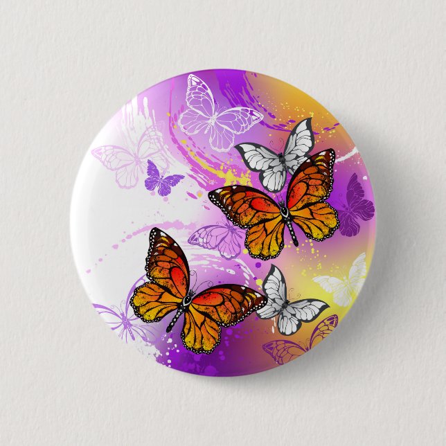Monarch Butterflies on Lila Background Knapp (Framsida)