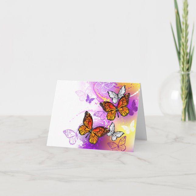 Monarch Butterflies on Lila Background Meddelande (Framsida)