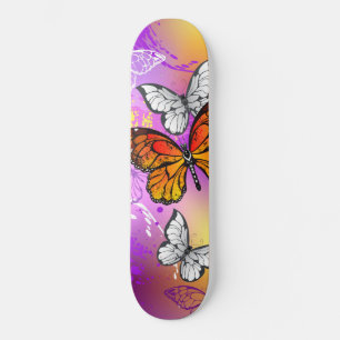 Monarch Butterflies on Lila Background Mini Skateboard Bräda 18,5 Cm