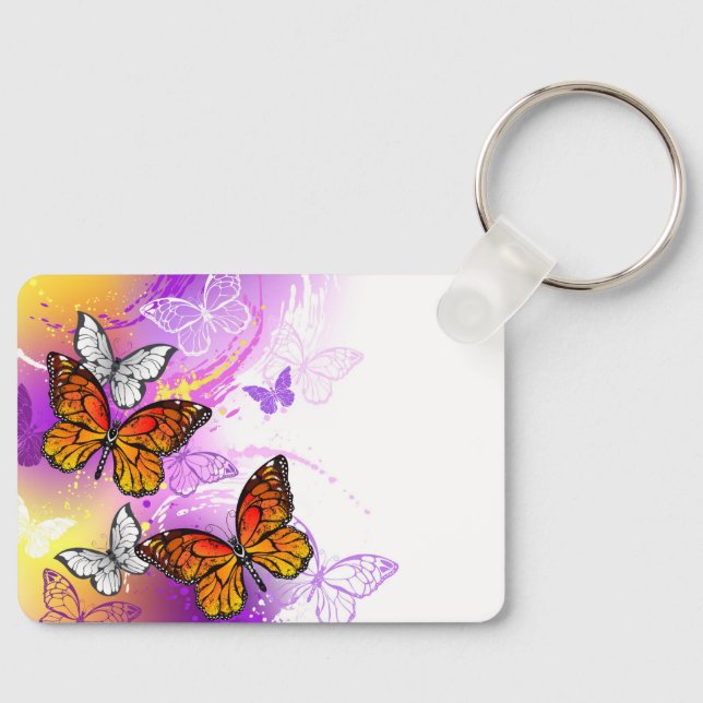 Monarch Butterflies on Lila Background Nyckelring (Framsida)