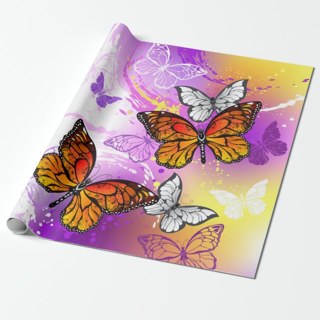 Monarch Butterflies on Lila Background Presentpapper (Utrullad)