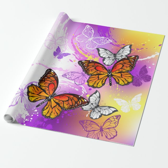 Monarch Butterflies on Lila Background Presentpapper (Utrullad)