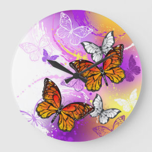 Monarch Butterflies on Lila Background Stor Klocka