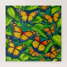 Monarch Butterflies on Lush Grönt Löv