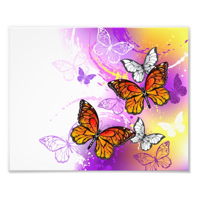 Monarch Butterflies on Purple Background Fototryck (Framsidan)